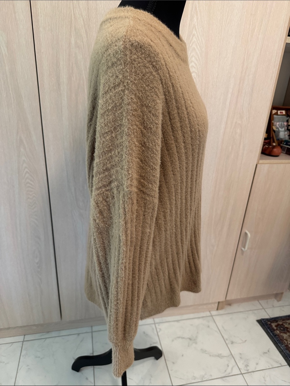 Super soft and Cozy Aerie Oversized Sweater - Picture 3 of 8